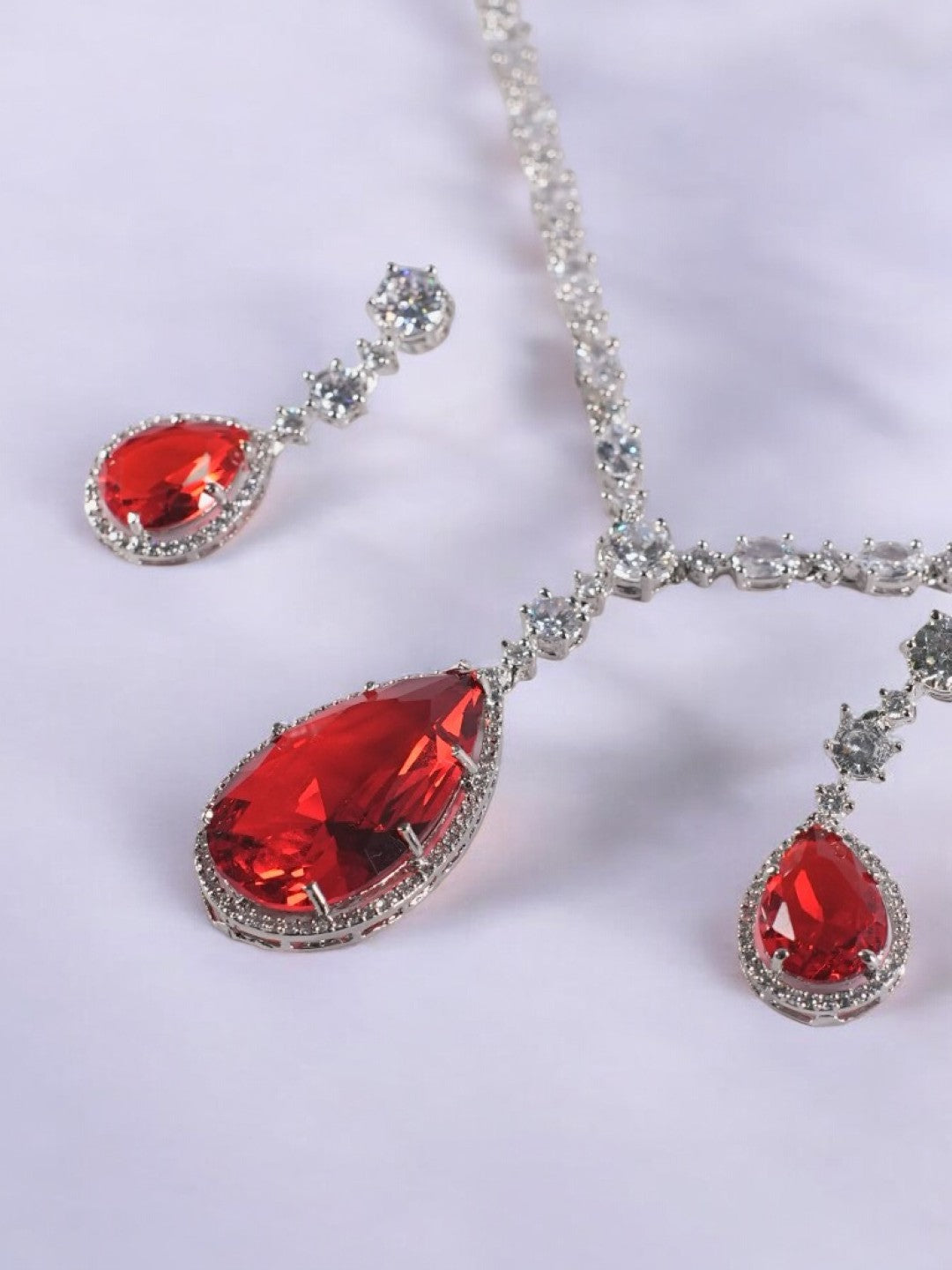 RUBY DIAMOND EMMET JEWELLERY SET