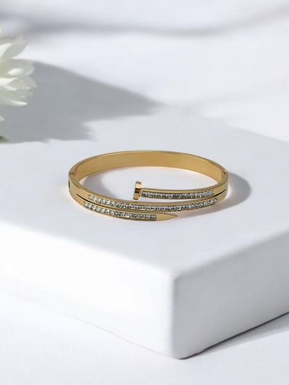 NAIL 3 LINE DIAMOND BRACELET ANTI TARNISH