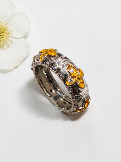 DUAL TONE KENNEDY RING