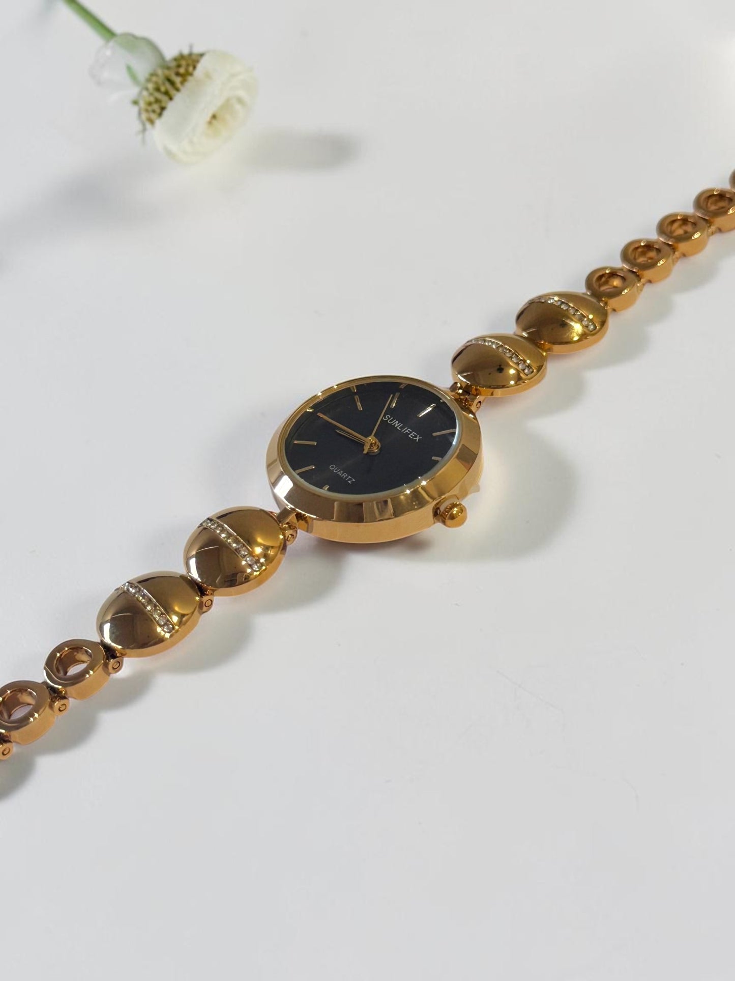 GOLDEN-BLACK DIAMOND ARLO WATCH