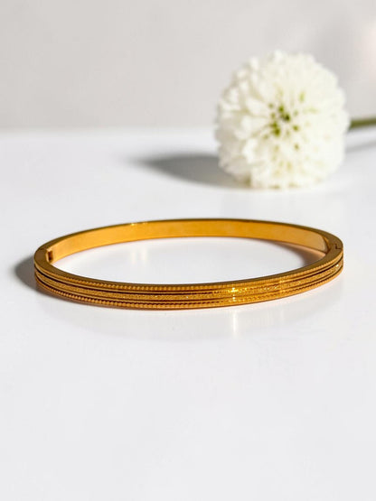 GOLDEN AASHI BRACELET
