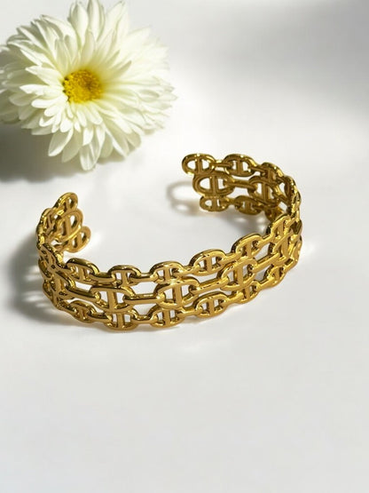 GOLDEN ADEN BRACELET (CUFF)