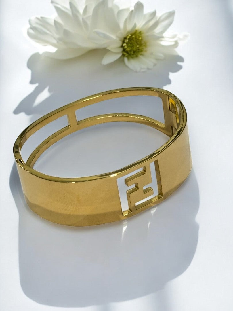 GOLDEN ALDO BRACELET