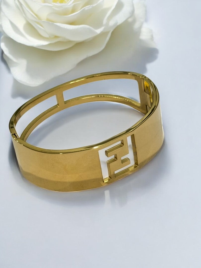 GOLDEN ALDO BRACELET