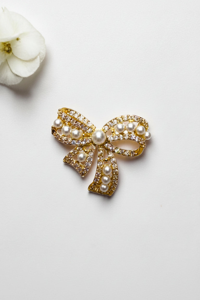 GOLDEN ATHENA EAR CUFF