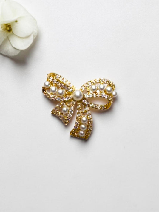 GOLDEN ATHENA EAR CUFF