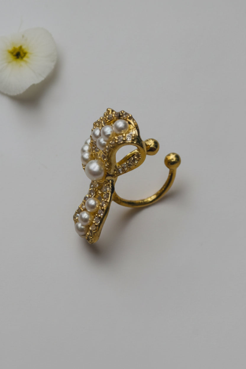 GOLDEN ATHENA EAR CUFF