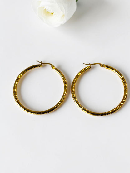 GOLDEN AVINA EARRINGS