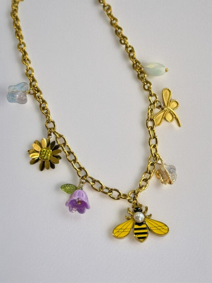 GOLDEN BEACH CHARM CILLIAN NECKLACE