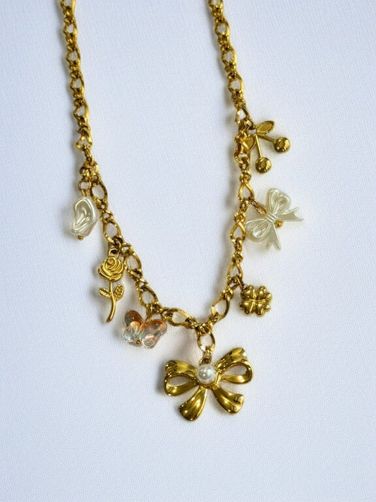 GOLDEN BEACH CHARM KYLIAN NECKLACE