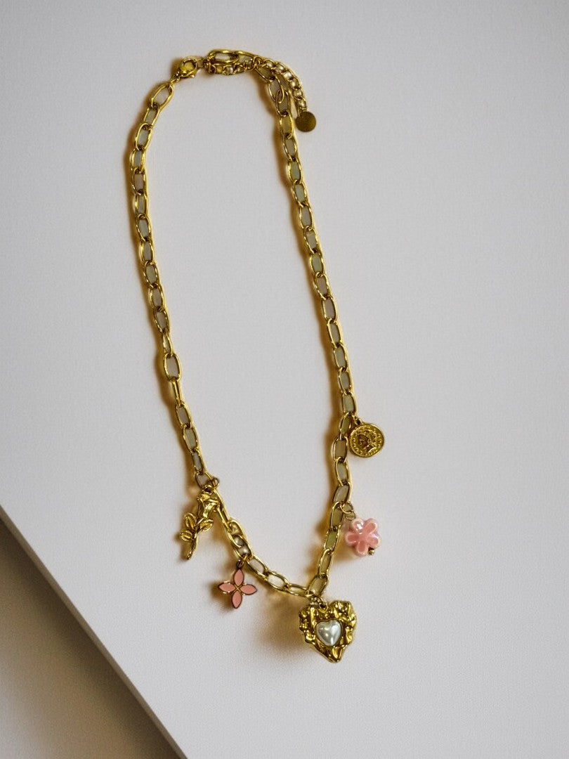 GOLDEN BEACH CHARM MATEW NECKLACE