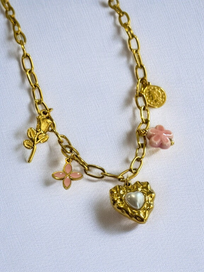 GOLDEN BEACH CHARM MATEW NECKLACE