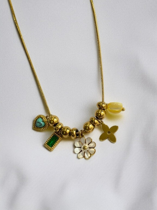 GOLDEN BEACH CHARM URIEL NECKLACE