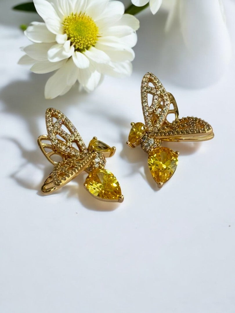 GOLDEN BEE AMIAS EARRINGS