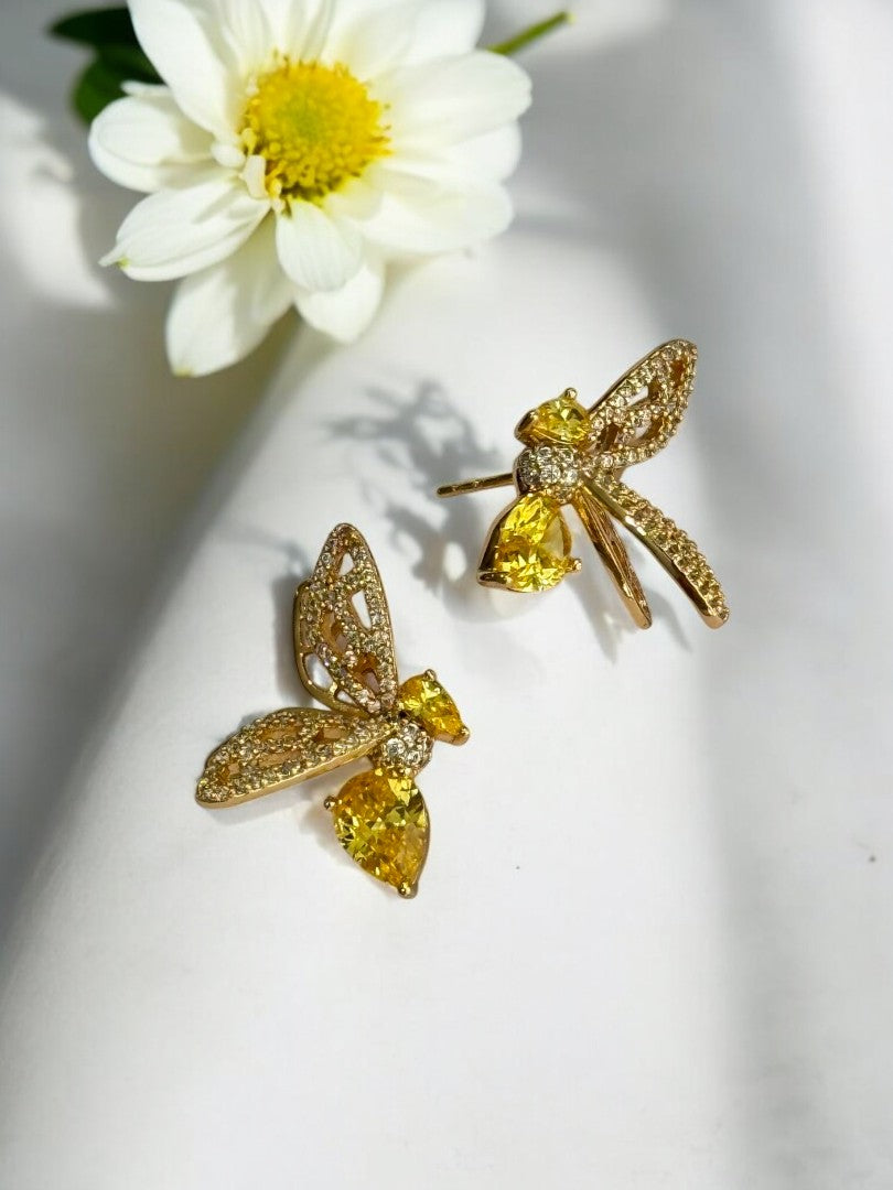 GOLDEN BEE AMIAS EARRINGS