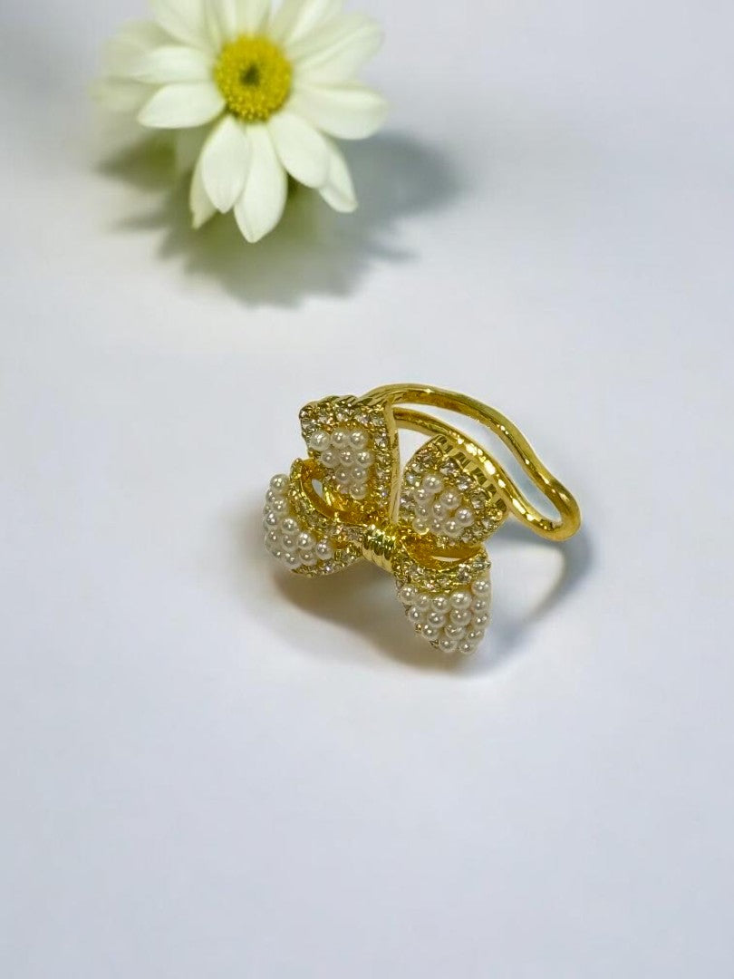 GOLDEN BOW JIANIE EAR CUFF