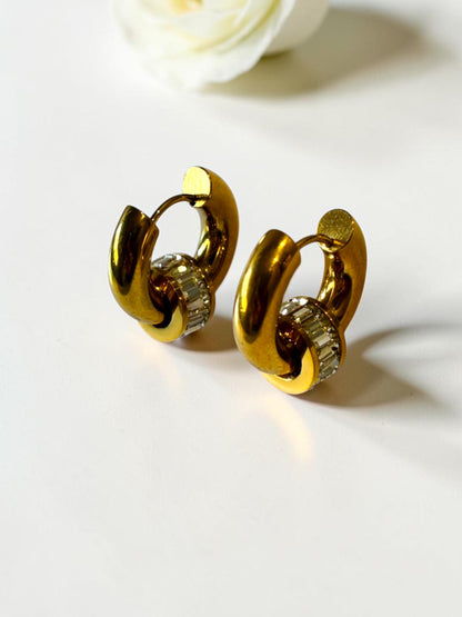 GOLDEN CAMILA EARRINGS