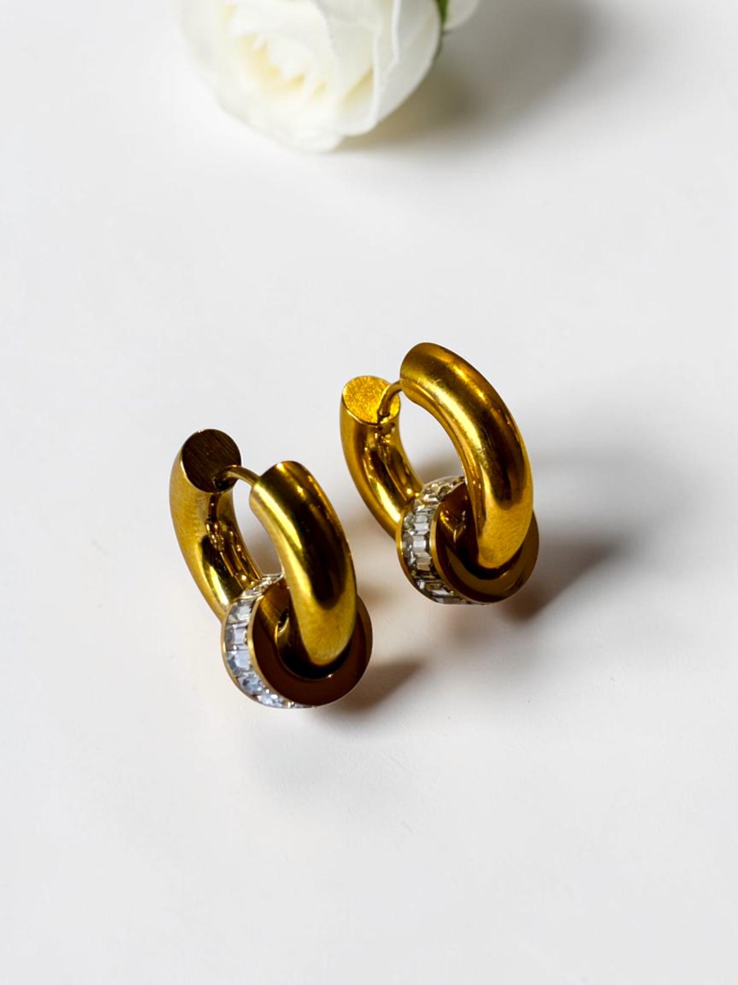 GOLDEN CAMILA EARRINGS