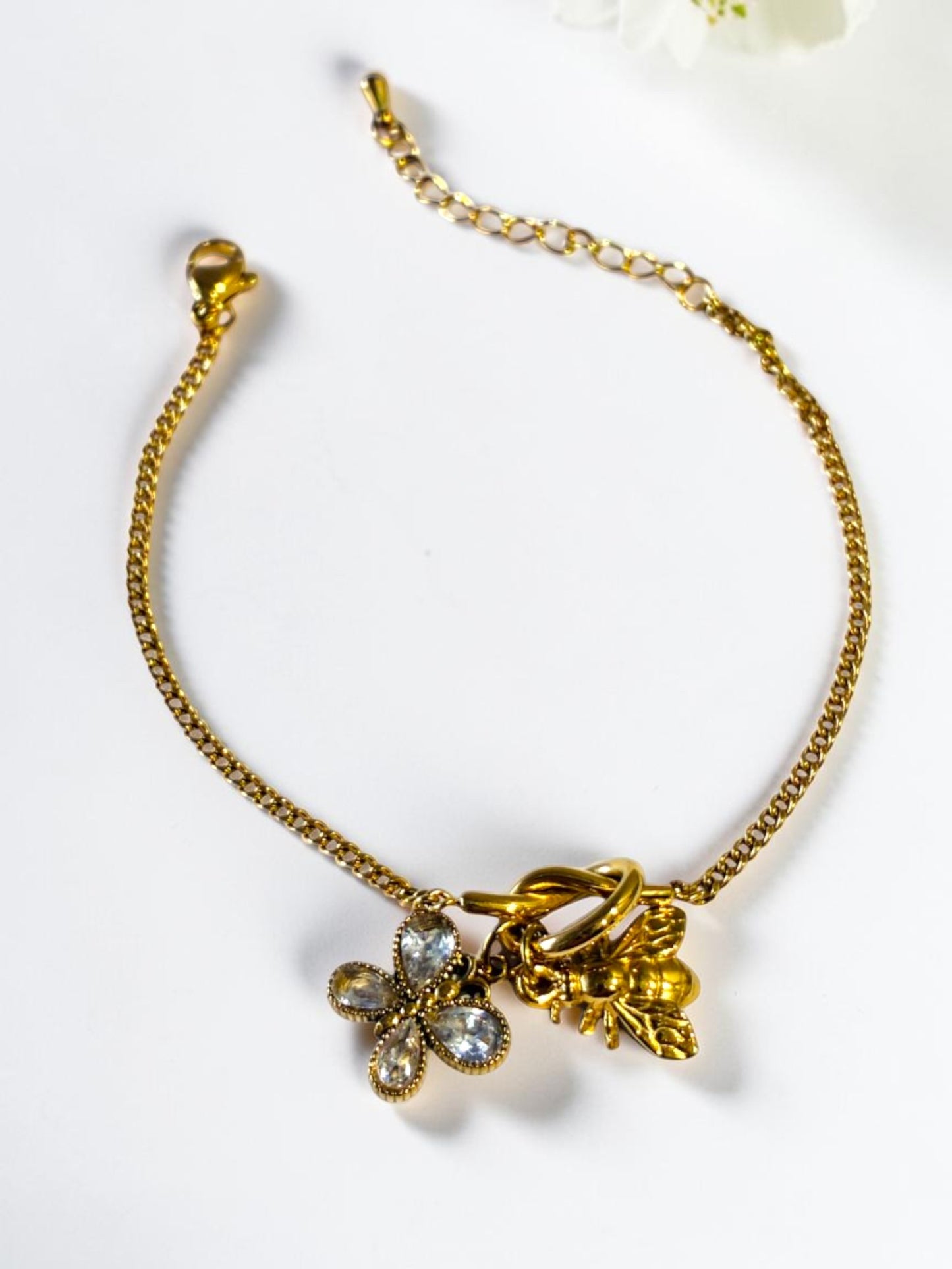 GOLDEN CHARM BANSIE BRACELET