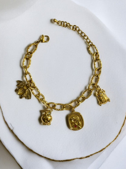 GOLDEN CHARM EDGAR BRACELET