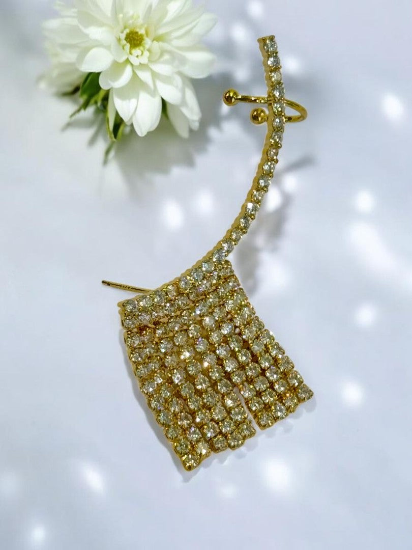 GOLDEN DAIMOND DRIX EAR CUFF