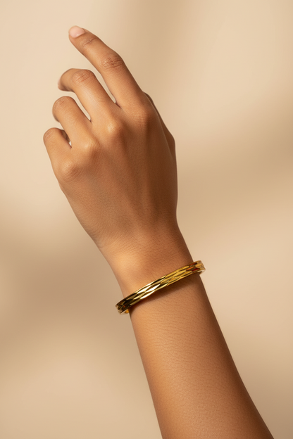 GOLDEN DELISHA BRACELET