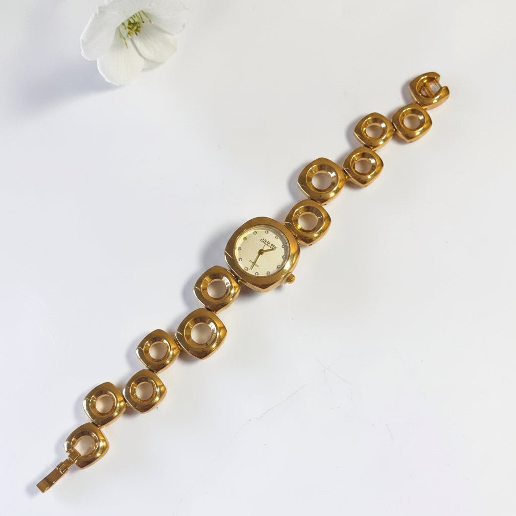 GOLDEN DHANEE WATCH