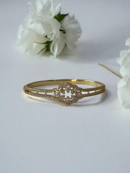 GOLDEN DIAMOND AKHILA BRACELET
