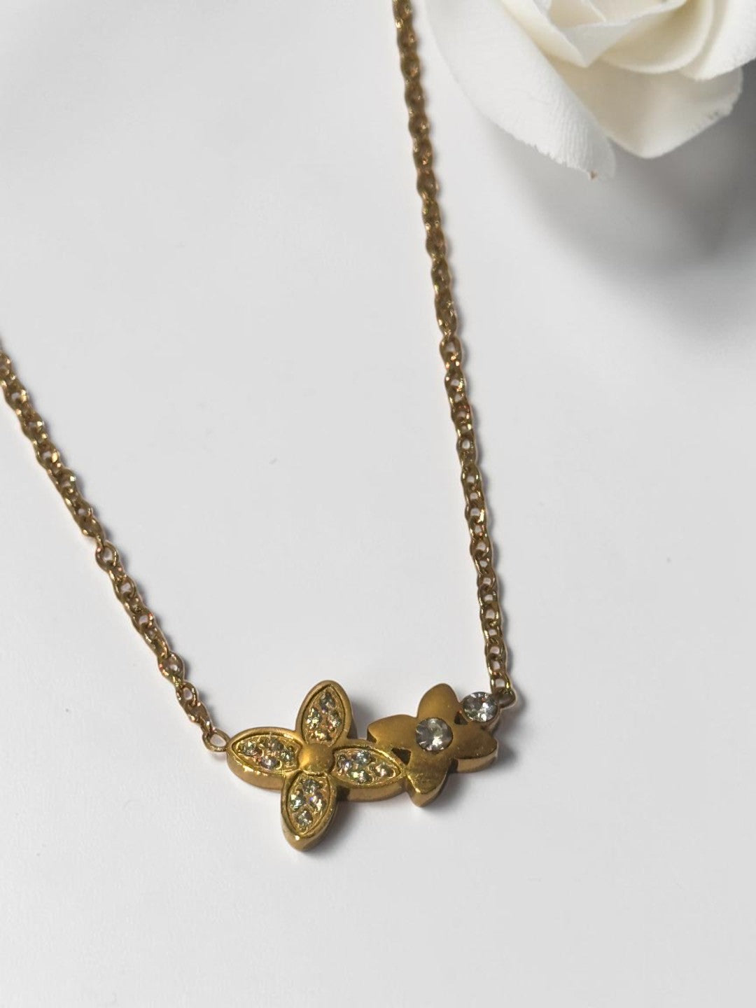 GOLDEN DIAMOND ALGAR NECKLACE