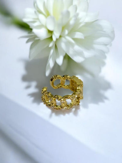 GOLDEN DIAMOND ARLOK EAR CUFF