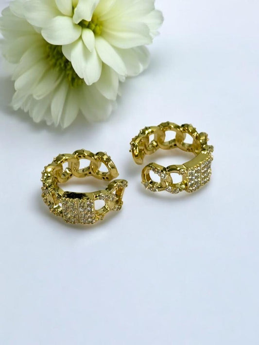 GOLDEN DIAMOND ARLOK EAR CUFF