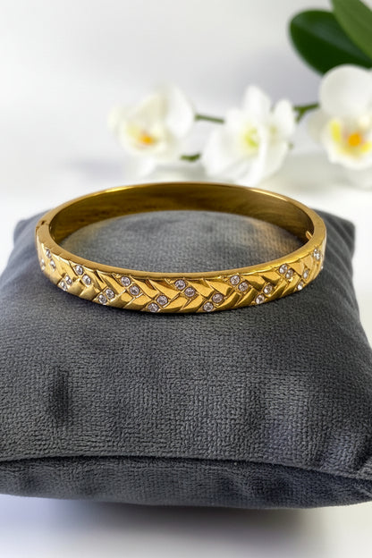 GOLDEN DIAMOND ASMINE BRACELET