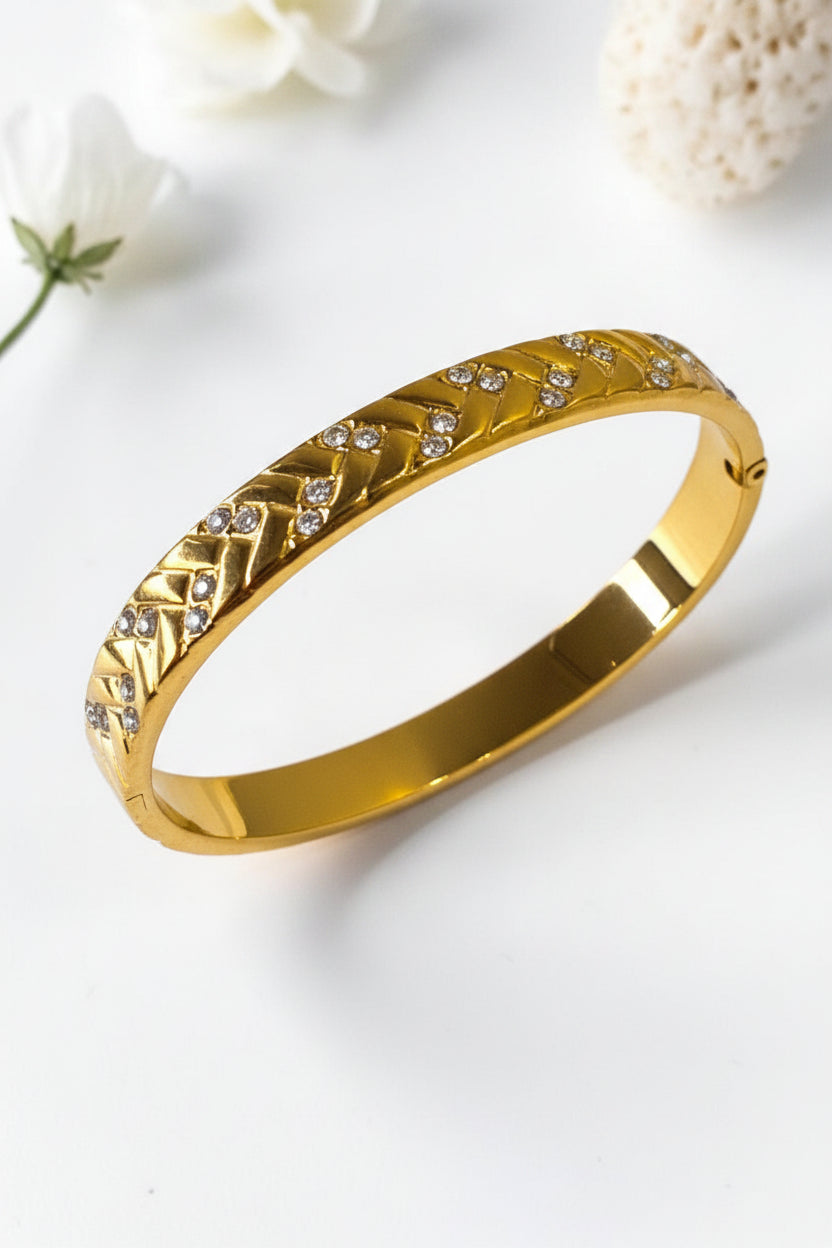 GOLDEN DIAMOND ASMINE BRACELET
