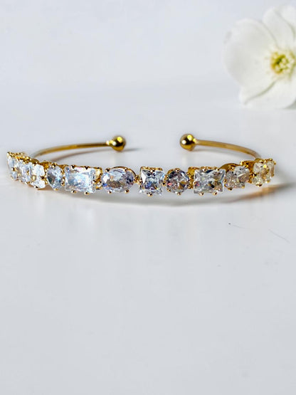GOLDEN DIAMOND ATALIA BRACELET (CUFF)