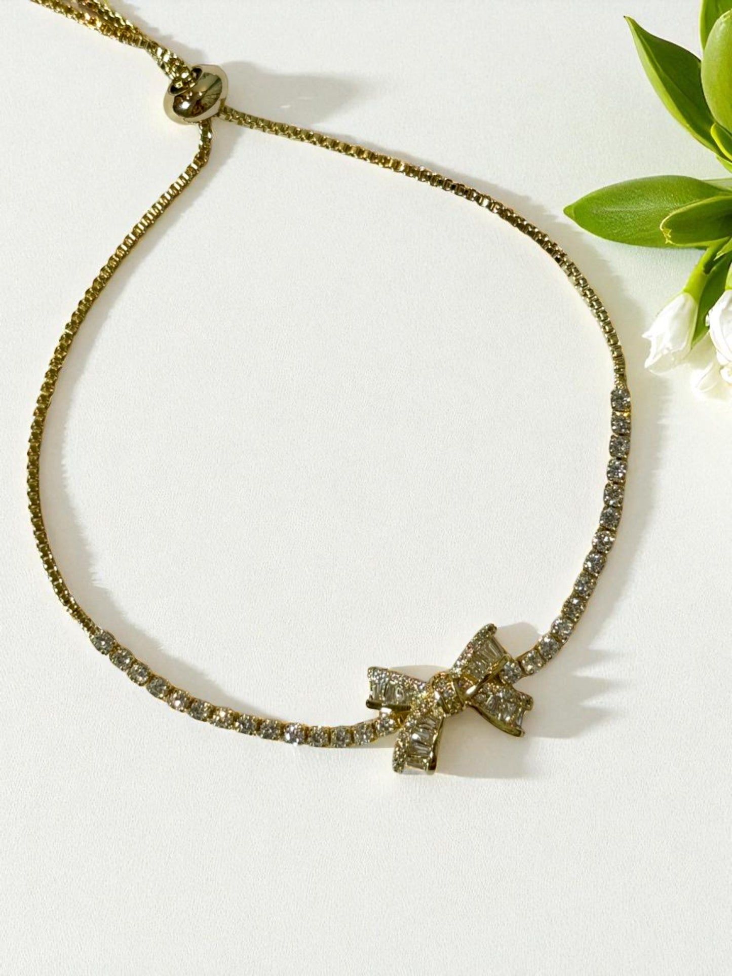 GOLDEN DIAMOND BOW CAVAN BRACELET