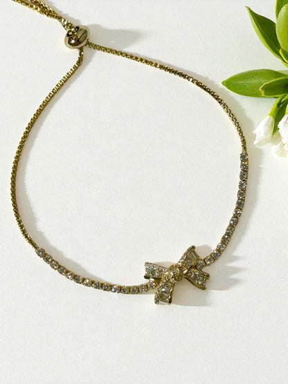 GOLDEN DIAMOND BOW CAVAN BRACELET