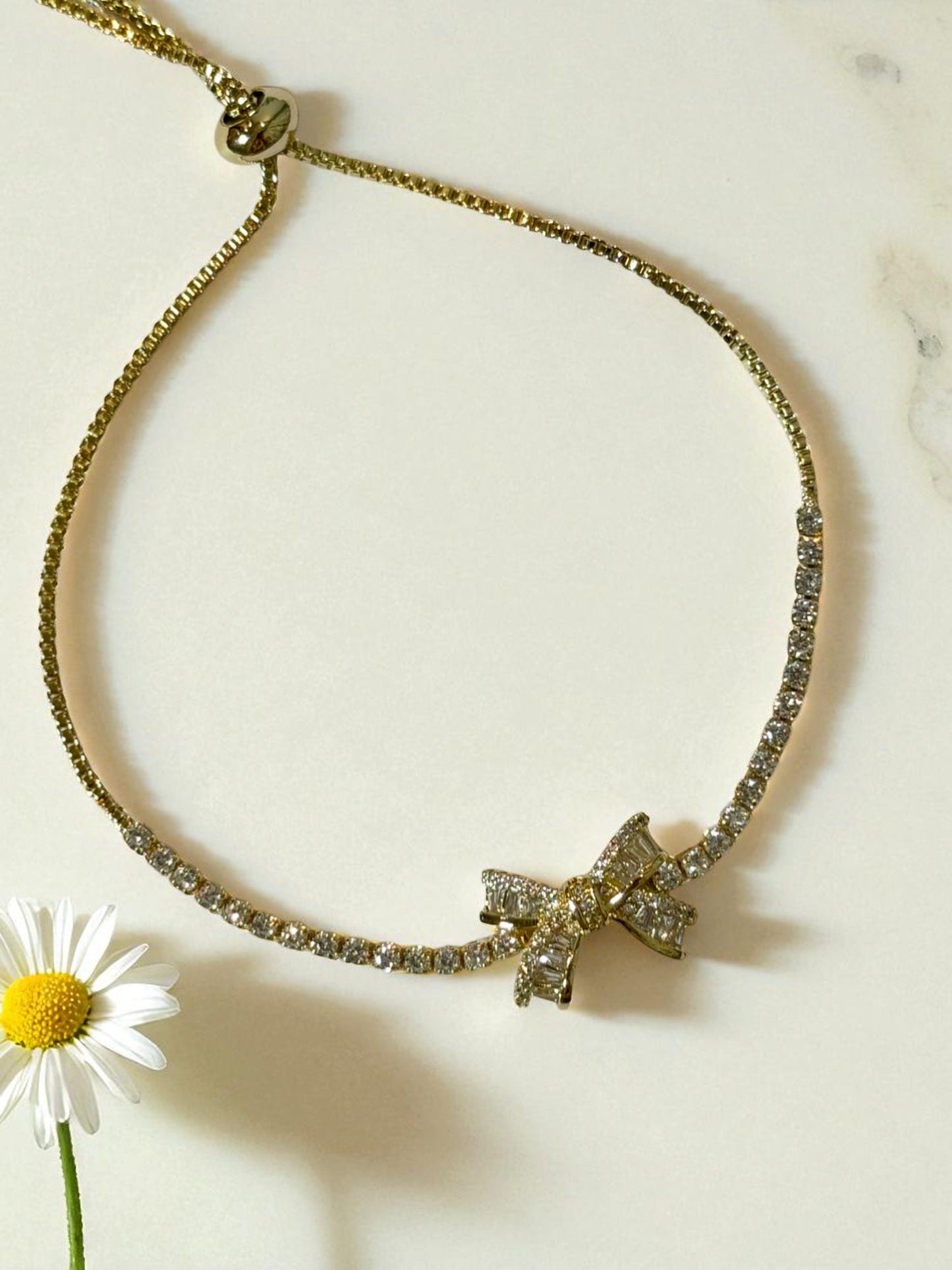GOLDEN DIAMOND BOW CAVAN BRACELET
