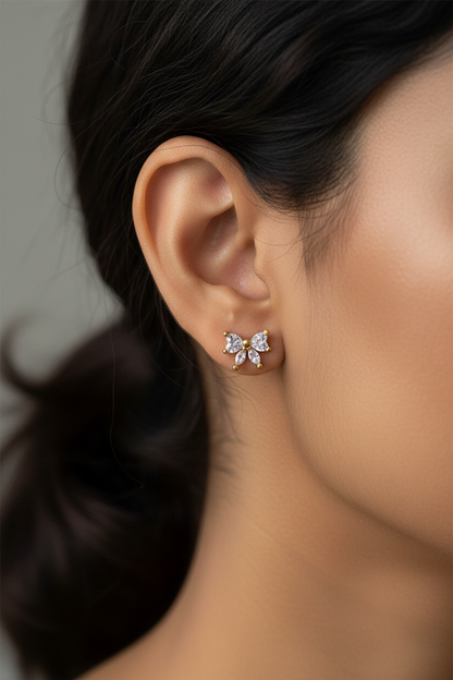 GOLDEN DIAMOND BOW HARSHIE EARRINGS