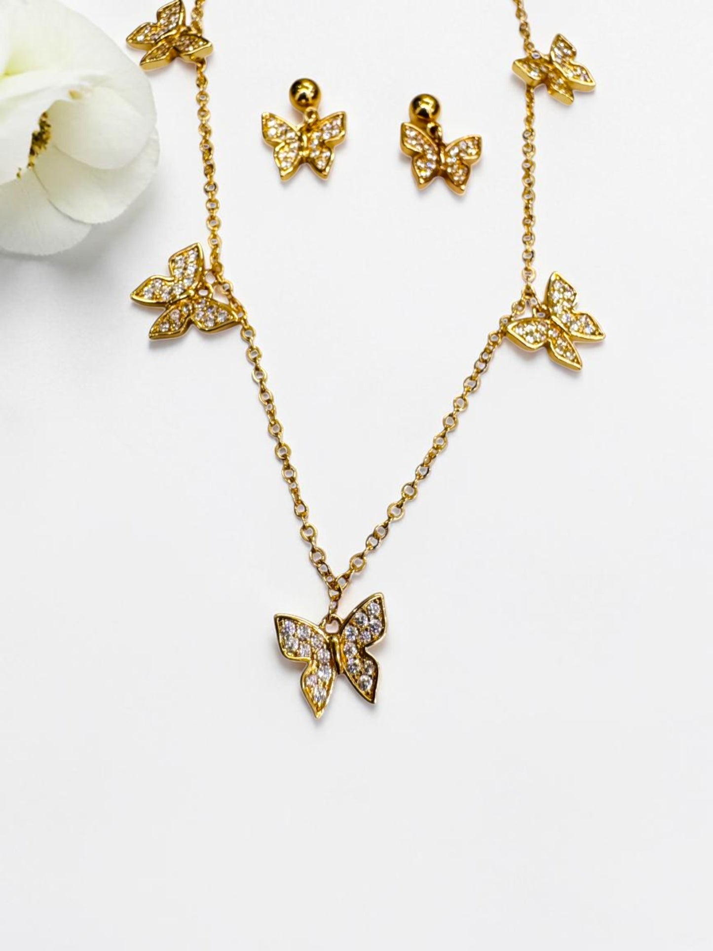 GOLDEN DIAMOND BUTTERFLY EDEN NECKLACE SET