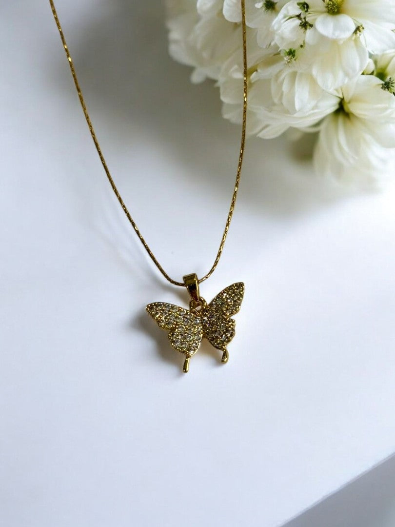 GOLDEN DIAMOND BUTTERFLY KAMDENS NECKLACE