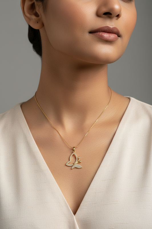 GOLDEN DIAMOND BUTTERFLY SERGIO NECKLACE