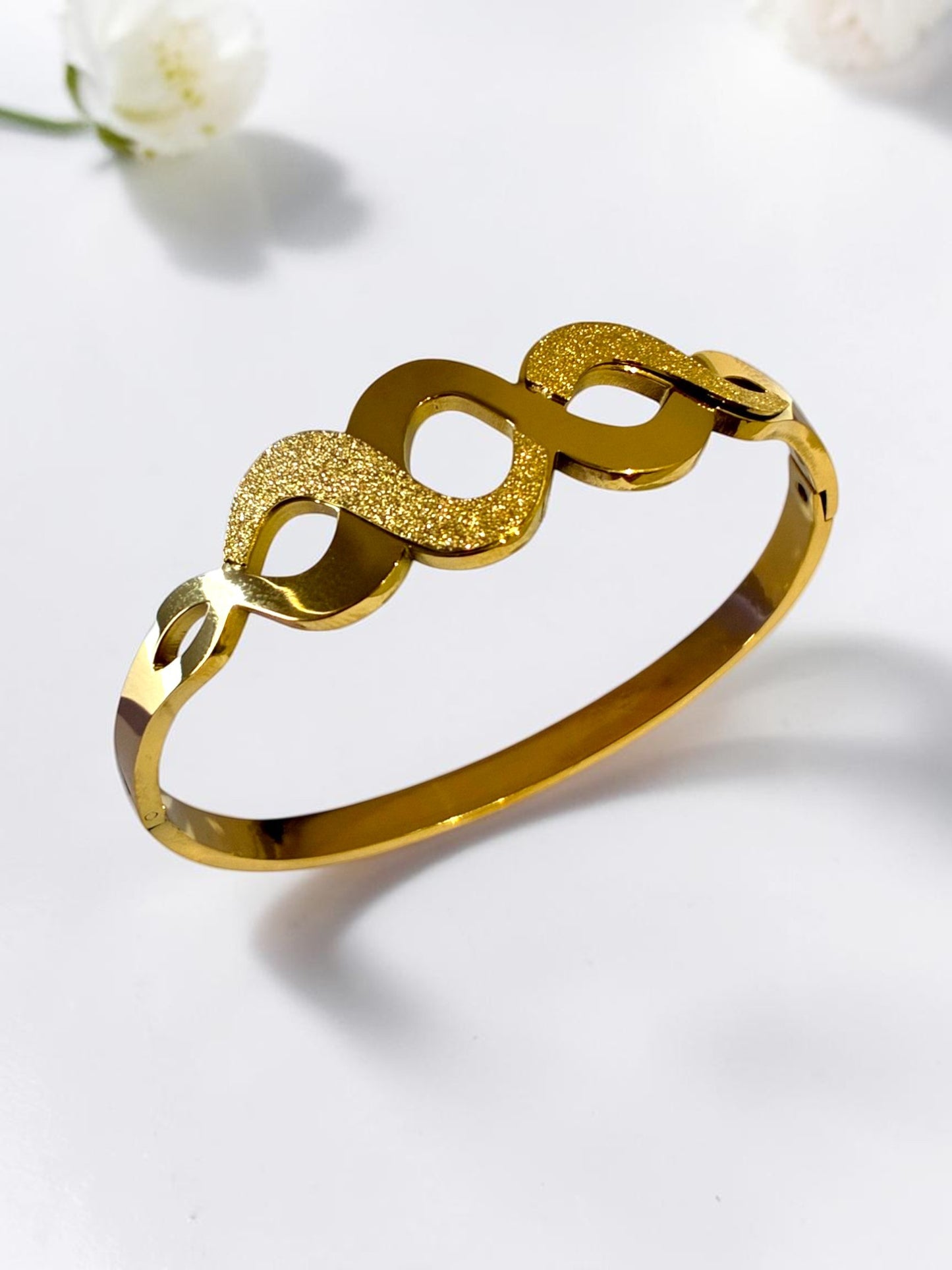 GOLDEN DIAMOND ELAINA BRACELET