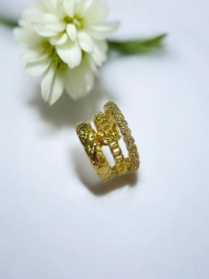 GOLDEN DIAMOND ELVIS EAR CUFF
