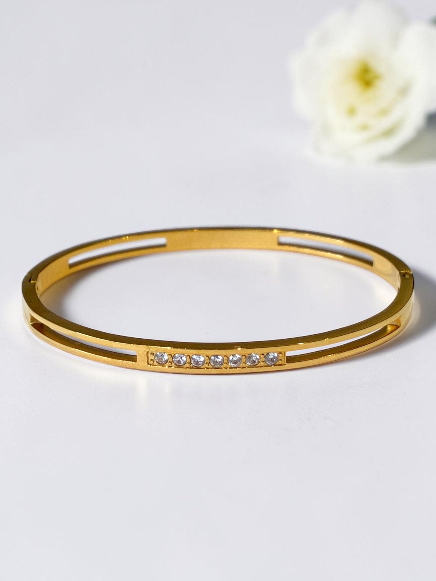 GOLDEN DIAMOND EVA BRACELET