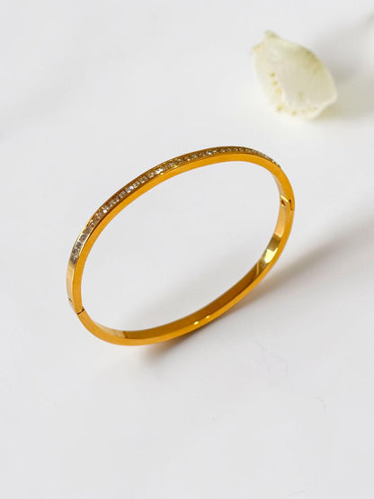 GOLDEN DIAMOND EVANKA BRACELET