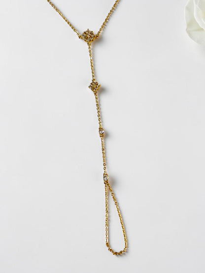 GOLDEN DIAMOND FLORAL SACHEE HAND CHAIN (POCHI)