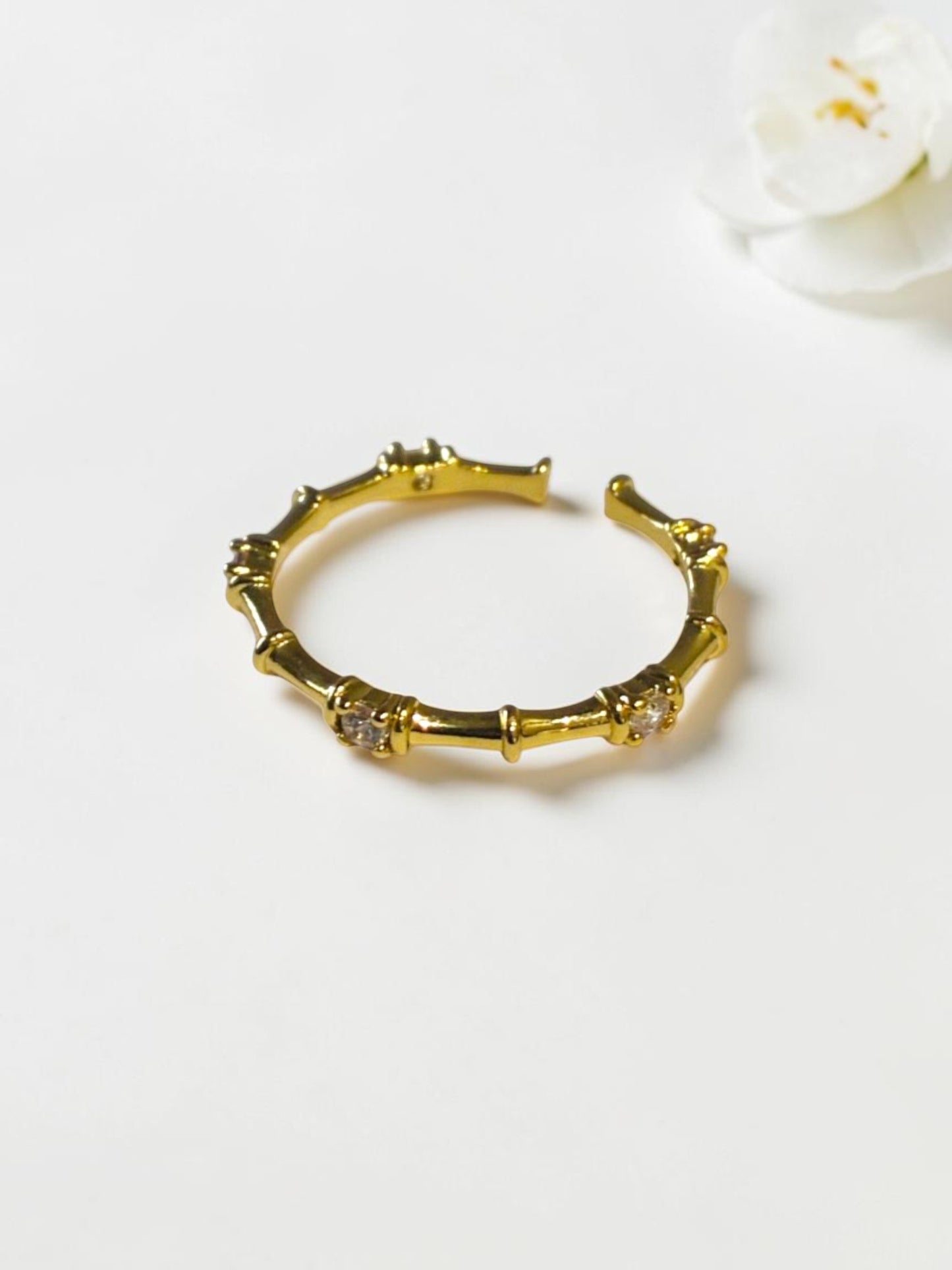 GOLDEN DIAMOND GACEY RING