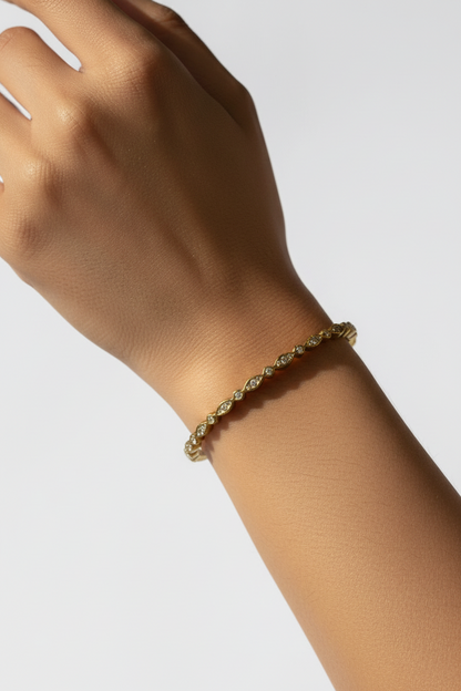 GOLDEN DIAMOND GENEVIEVE BRACELET