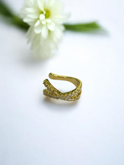 GOLDEN DIAMOND GREHAMIE EAR CUFF