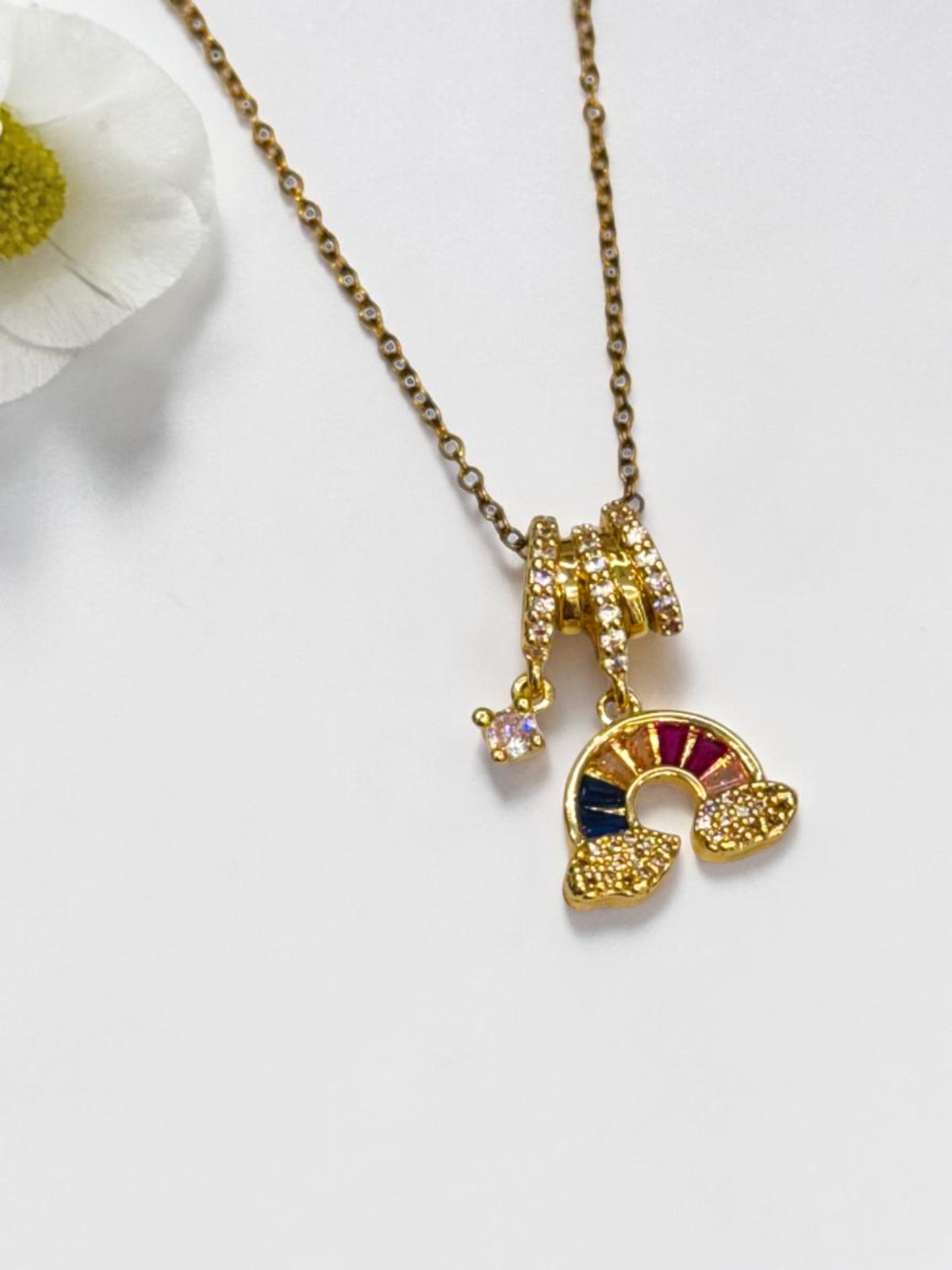 GOLDEN DIAMOND HAILEY NECKLACE